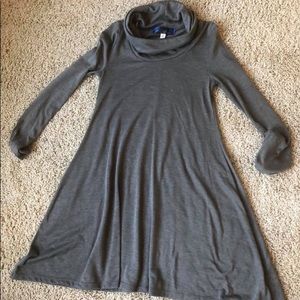 Cowl neck sweater dress. American Eagle. Medium.